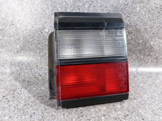 фонарь крышки багажника правый Volkswagen Passat B3 (1988 - 1997), седан