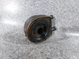 теплообменник масляного фильтра Renault Megane 2 поколение (2002 - 2006), 1.9 л., DCi, F9Q 800, дизель, МКПП