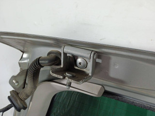 петля крышки багажника Peugeot 207 1 поколение (2006 - 2009), универсал