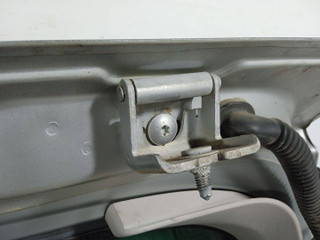 петля крышки багажника Peugeot 207 1 поколение (2006 - 2009), универсал
