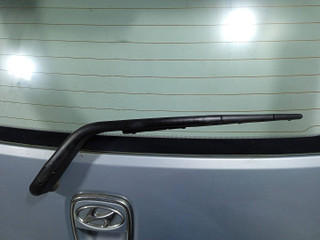 щеткодержатель задний Hyundai i10 1 поколение (2007 - 2009)