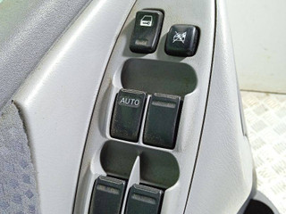 блок управления стеклоподъемниками Nissan Almera Tino V10 [рестайлинг] (2003 - 2006)