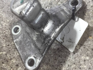 кронштейн двигателя Audi A6 4B/C5 [рестайлинг] (2001 - 2004), 2.5 л., TDi, BFC, дизель, 8E0199343