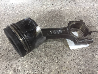 поршень Renault Megane 2 поколение (2002 - 2006), 1.5 л., DCi, K9K 260, дизель, 11120201453