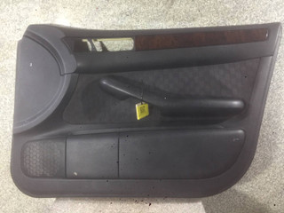 обшивка двери передняя правая Audi A6 4B/C5 [рестайлинг] (2001 - 2004), 4B0971035F