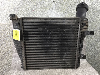 интеркулер Volkswagen Touareg 1 поколение (2002 - 2007), 2.5 л., дизель, 7L0145803A