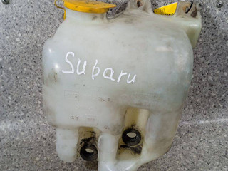 бачок омывателя Subaru Impreza 2 поколение (GD/GG) [рестайлинг] (2002 - 2005), 2.0 л., i, бензин, универсал, полный привод, 002353