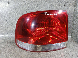 фонарь задний левый Volkswagen Touareg 1 поколение (2002 - 2007), 28259002, 7L6945095K