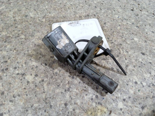 датчик ABS Volkswagen Touareg 1 поколение (2002 - 2007), 2.5 л., TDi, дизель, полный привод, 7L0927808B