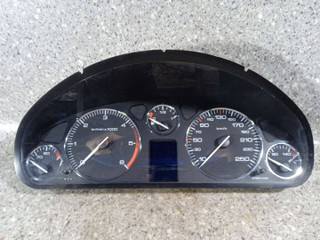 щиток приборов (приборная панель) Peugeot 407 1 поколение (2004 - 2010), седан, 9658138280