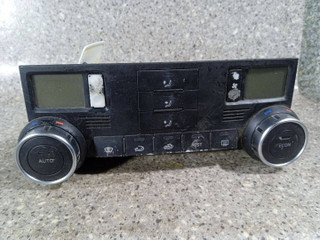 блок управления печки / климат-контроля Volkswagen Touareg 1 поколение (2002 - 2007), 7L6907040H