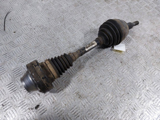 полуось передняя левая (приводной вал, ШРУС) Volkswagen Touareg 1 поколение (2002 - 2007), 2.5 л., TDi, дизель, полный привод, 7L6407271B
