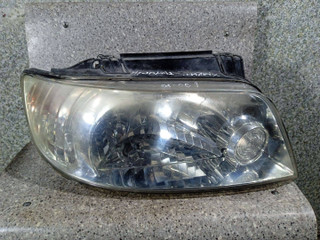 фара правая Hyundai Matrix 1 поколение (2001 - 2005)