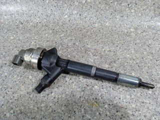 форсунка Opel Meriva 1 поколение (A) [рестайлинг] (2006 - 2010), 1.7 л., Z 17 DTR, дизель, 8-97376270-1
