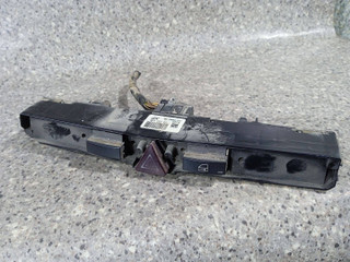 кнопка аварийной сигнализации Opel Zafira 2 поколение (B) (2005 - 2008), 13100105, 03758075