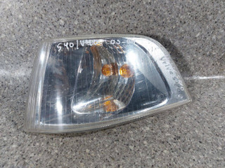 поворотник левый Volvo S40 1 поколение [рестайлинг] (1999 - 2004), 30865562, 30865560
