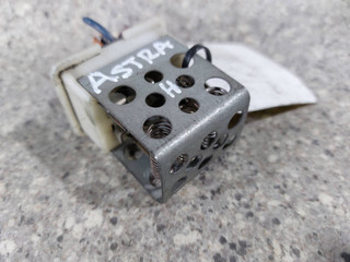 сопротивление печки Opel Astra H (2004 - 2007), 52475432, 90560362