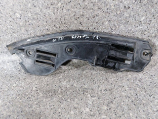 Крепление бампера переднего Volkswagen Touareg 1 поколение (2002 - 2007), 7L6807394B