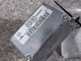 датчик ускорения Volkswagen Touareg 1 поколение (2002 - 2007), 7E0907652A, 100985-03034, 448801001021