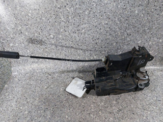 замок двери передней правой Opel Vectra C 2005