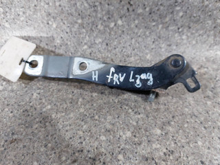 петля крышки багажника Honda FR-V 1 поколение (2004 - 2009)