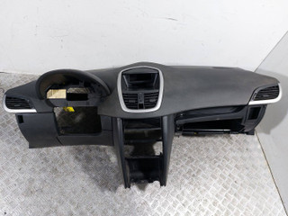 панель передняя салона (торпедо) Peugeot 207 1 поколение (2006 - 2009)