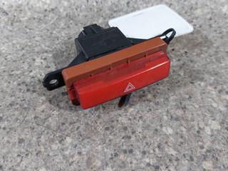 кнопка аварийной сигнализации Honda FR-V 1 поколение (2004 - 2009), M27745