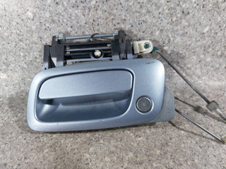 ручка наружная Opel Zafira 1 поколение (A) [рестайлинг] (2003 - 2006)