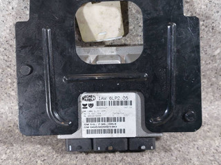 блок управления двигателем Citroen C4 1 поколение (2004 - 2008), 1.4 л., i, KFU (ET3J4), бензин, МКПП, 9653979480, 9659099180