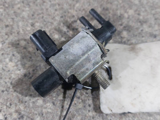 электромагнитный клапан Ford Focus 2 поколение (2004 - 2008), 2.0 л., i, AODA, бензин, МКПП, 4M5G-9A500