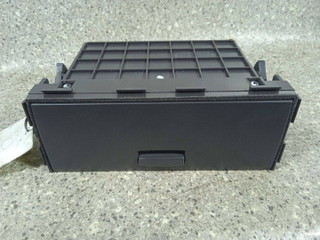 бардачок Chevrolet Captiva 1 поколение (2006 - 2011), 2.0 л., VCDi, Z 20 S1, дизель, МКПП, полный привод
