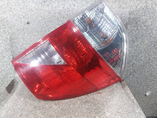 фонарь задний правый Honda FR-V 1 поколение (2004 - 2009)
