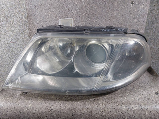 фара левая Volkswagen Passat B5 [рестайлинг] (2000 - 2005), 1EL008350-01, 3B0941015AN
