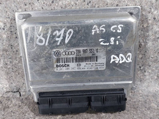 блок управления двигателем Audi A6 4B/C5 (1997 - 2001), 2.8 л., i, AQD, бензин, МКПП, полный привод, 3B0907551Q, 0261206387