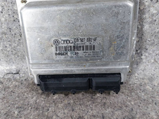 блок управления двигателем Audi A6 4B/C5 (1997 - 2001), 2.8 л., i, ALG, бензин, АКПП, полный привод, 4D0907551AF, 0261204808
