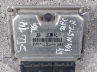 блок управления двигателем Skoda Roomster 1 поколение (2006 - 2010), 1.4 л., TDi, 045906019CJ, 0281013180