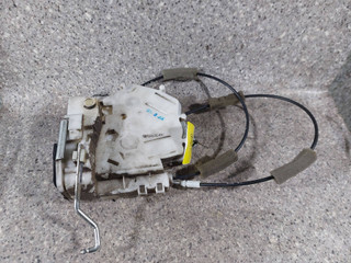 замок двери задней левой Honda FR-V 1 поколение (2004 - 2009)