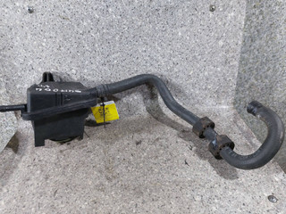 бачок гидроусилителя Volkswagen Golf 4 поколение (1997 - 2006), 1.4 л., i, AKQ, бензин, МКПП, 1J0422371B