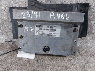 блок управления двигателем Peugeot 406 1 поколение (1995 - 1999), 1.9 л., TD, DHX (10CUAW), дизель, МКПП, 0281001262, 9624519580
