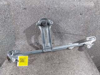 стеклоподъемник задний левый Opel Zafira 2 поколение (B) (2005 - 2008)