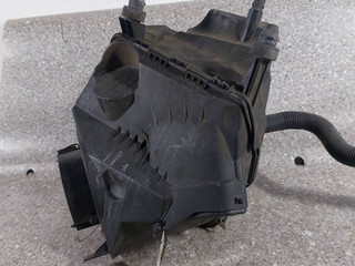 корпус воздушного фильтра Audi A6 4F/C6 (2004 - 2008), 2.4 л., i, бензин, 4F0133835E