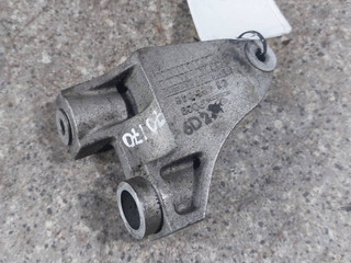кронштейн генератора Chevrolet Lacetti 1 поколение (2004 - 2013), 1.4 л., i, F14D3, бензин, МКПП, 96426046