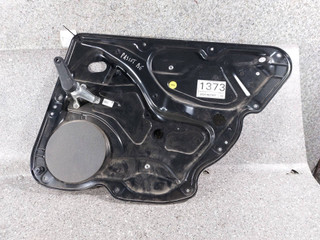 стеклоподъемник задний правый Volkswagen Passat B6 (2005 - 2010), седан