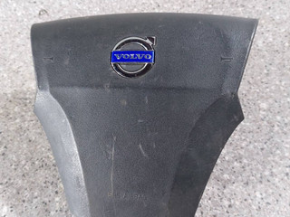 подушка безопасности водителя Volvo S40 2 поколение (2004 - 2007), 30615725
