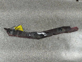 Крепление бампера переднего Citroen C4 Picasso 1 поколение (2006 - 2013), 9656671080