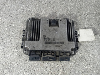 блок управления двигателем Renault Laguna 2 поколение (2001 - 2005), 2.2 л., DCi, G9T 707, дизель, АКПП, 8200311550, 0281011724