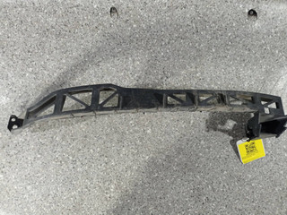 Крепление бампера переднего Mazda 3 BK (2003 - 2005), хетчбэк 5 дв., BP4K50161