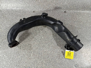 патрубок интеркулера Renault Scenic 3 поколение (2009 - 2012), 1.5 л., DCi, K9K 836, дизель, 6МКПП, 8200645723