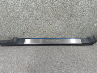 накладка на порог внутренняя Mercedes-Benz CL-Класс C215 (1999 - 2002), A2156800335