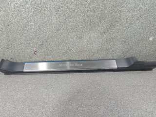 накладка на порог внутренняя Mercedes-Benz CL-Класс C215 (1999 - 2002), A2156800435